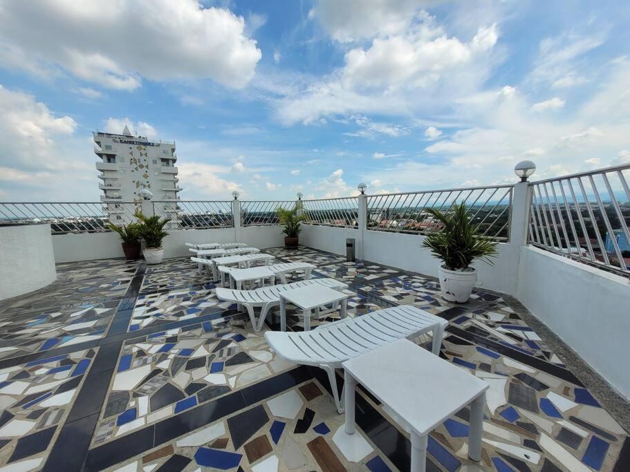 Lucky Suite Kandi 2 Bedrooms Angeles Εξωτερικό φωτογραφία